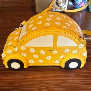 Kate Spade Yellow Floral Car Handbag- Never Used
